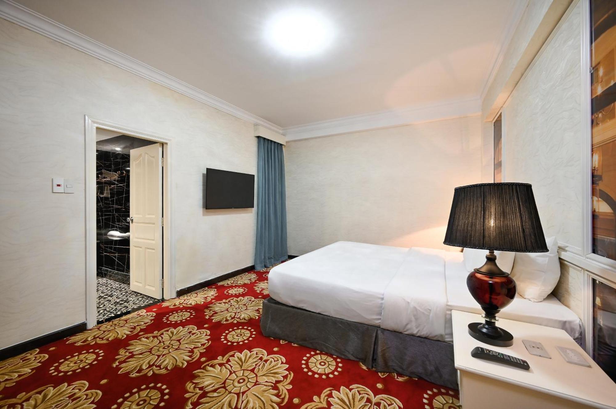 הו צ'י מין סיטי California Saigon Hotel & Rooftop Pool חדר תמונה